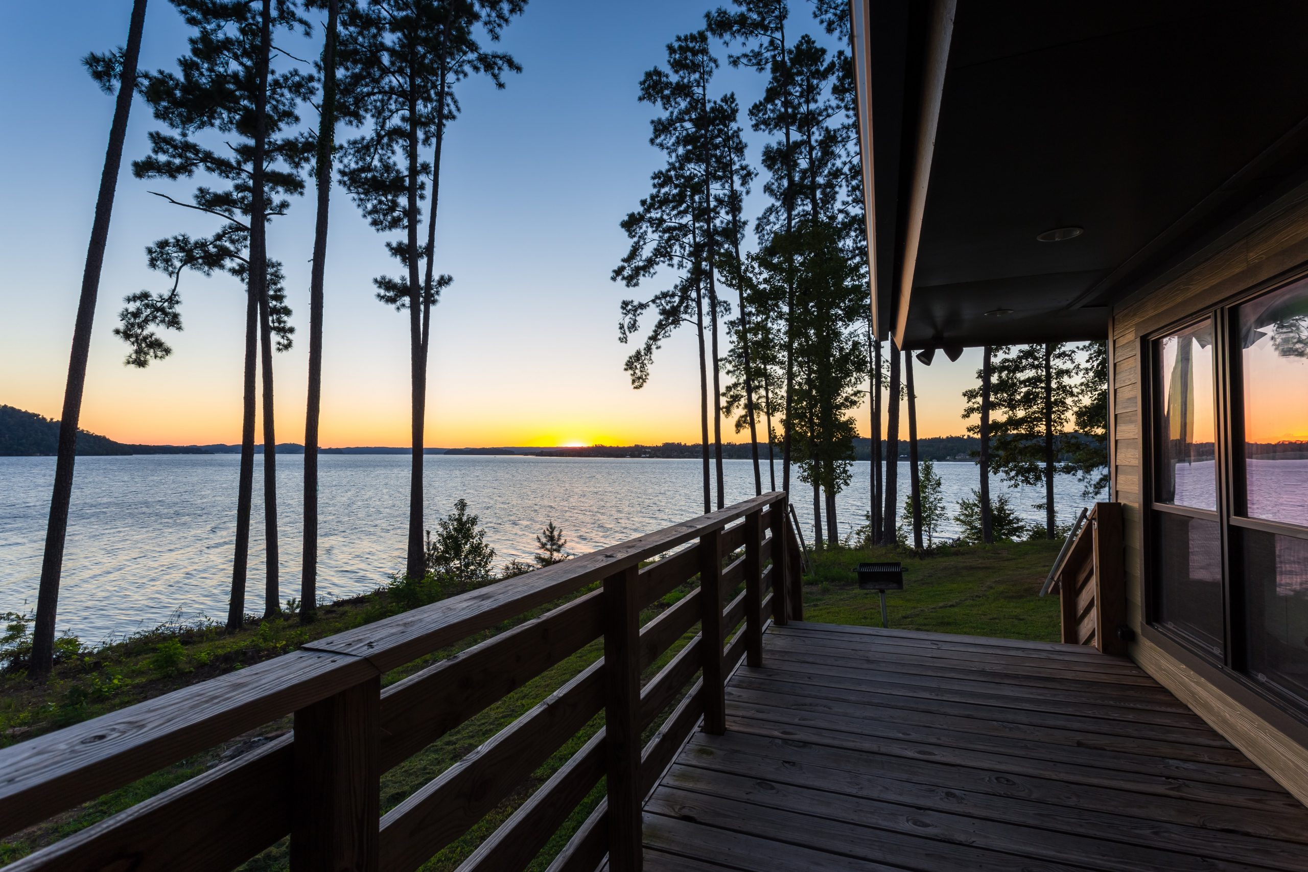 Ausblick auf das Meer in Alabama, USA bei Sonnenuntergang