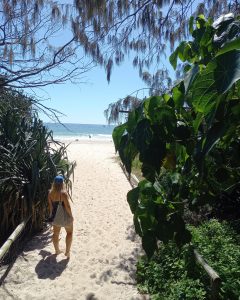 Austauschschülerin am Meer in Australien